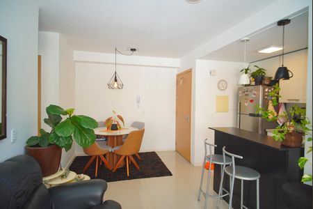 Sala de apartamento à venda com 2 quartos, 52m² em Jardim Carvalho, Porto Alegre