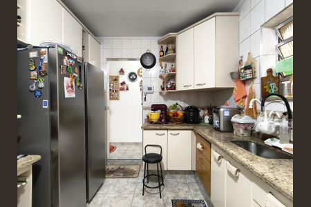 Casa à venda com 200m², 3 quartos e 2 vagasCozinha