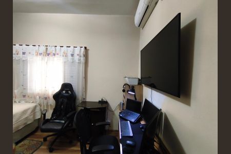 Casa à venda com 200m², 3 quartos e 2 vagasQuarto 2