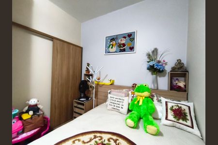 Casa à venda com 200m², 3 quartos e 2 vagasQuarto 2