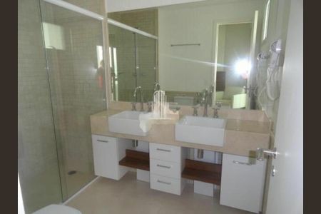 Apartamento à venda com 2 quartos, 133m² em Vila Olímpia, São Paulo