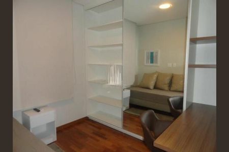 Apartamento à venda com 2 quartos, 133m² em Vila Olímpia, São Paulo