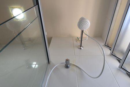 Apartamento à venda com 74m², 2 quartos e 2 vagasBanheiro Social