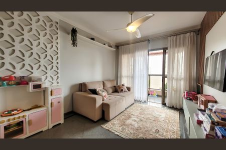 Sala de apartamento à venda com 3 quartos, 117m² em Cambuí, Campinas