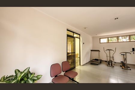 Apartamento à venda com 117m², 3 quartos e 3 vagas Apartamento à venda com 117m², 3 quartos e 3 vagasÁrea comum - Academia