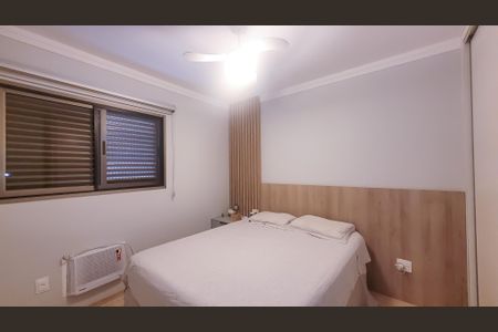 Apartamento à venda com 117m², 3 quartos e 3 vagas Apartamento à venda com 117m², 3 quartos e 3 vagasSuíte