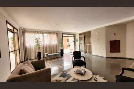 Apartamento à venda com 117m², 3 quartos e 3 vagas Apartamento à venda com 117m², 3 quartos e 3 vagasHall social