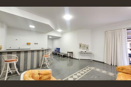 Apartamento à venda com 117m², 3 quartos e 3 vagas Apartamento à venda com 117m², 3 quartos e 3 vagasÁrea comum - Salão de festas