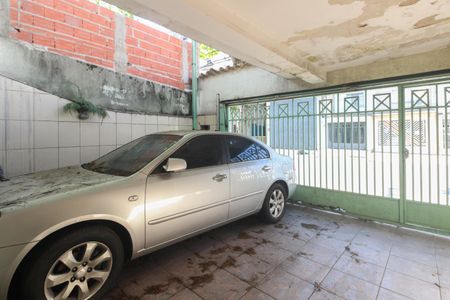 Casa à venda com 360m², 3 quartos e 3 vagas Casa à venda com 360m², 3 quartos e 3 vagasGaragem