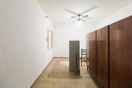Casa à venda com 360m², 3 quartos e 3 vagas Casa à venda com 360m², 3 quartos e 3 vagasQuarto da Edícula