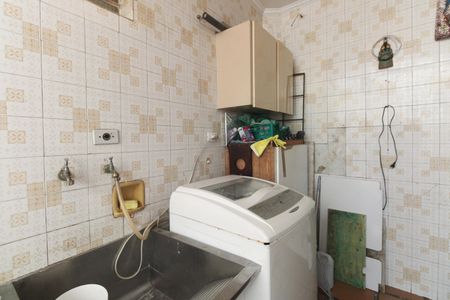 Casa à venda com 360m², 3 quartos e 3 vagas Casa à venda com 360m², 3 quartos e 3 vagasÁrea de Serviço