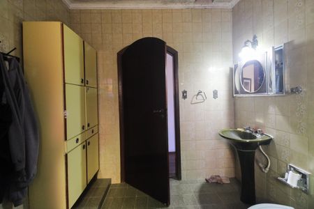 Casa à venda com 360m², 3 quartos e 3 vagas Casa à venda com 360m², 3 quartos e 3 vagasBanheiro da Suíte