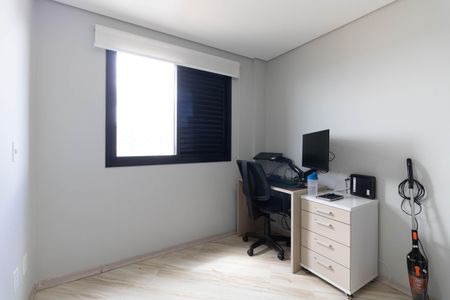 Apartamento à venda com 92m², 3 quartos e 2 vagasQuarto 3