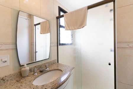 Apartamento à venda com 92m², 3 quartos e 2 vagasBanheiro da Suíte