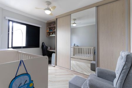 Apartamento à venda com 92m², 3 quartos e 2 vagasQuarto 2