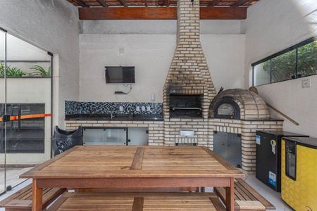 Apartamento à venda com 92m², 3 quartos e 2 vagasChurrasqueira 