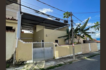 Casa à venda com 140m², 2 quartos e 1 vagaFachada