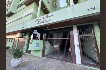 Apartamento para alugar com 60m², 2 quartos e sem vagaFachada + placa