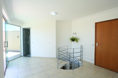 Apartamento para alugar com 150m², 2 quartos e 1 vagacobertura / churrasqueira