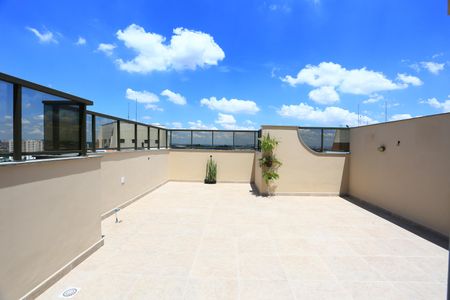 Apartamento para alugar com 150m², 2 quartos e 1 vagacobertura / varanda 