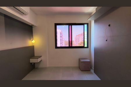 Apartamento à venda com 119m², 4 quartos e 2 vagasSuíte 2