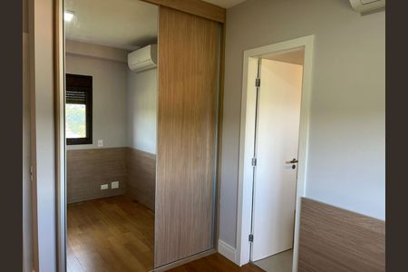 Apartamento à venda com 128m², 4 quartos e 2 vagasQuarto