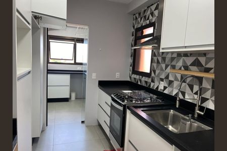 Cozinha de apartamento à venda com 4 quartos, 128m² em Santo Amaro, São Paulo