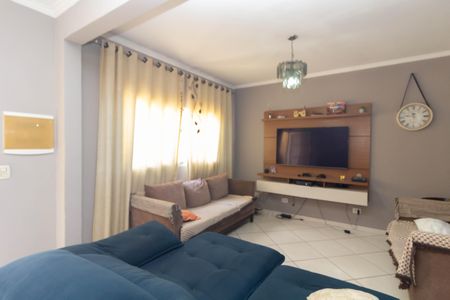 Sala de casa à venda com 4 quartos, 180m² em Limoeiro, São Paulo