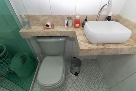 Casa à venda com 180m², 4 quartos e 5 vagas Casa à venda com 180m², 4 quartos e 5 vagasBanheiro da Suíte 1