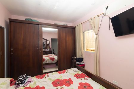 Casa à venda com 180m², 4 quartos e 5 vagas Casa à venda com 180m², 4 quartos e 5 vagasSuíte 1