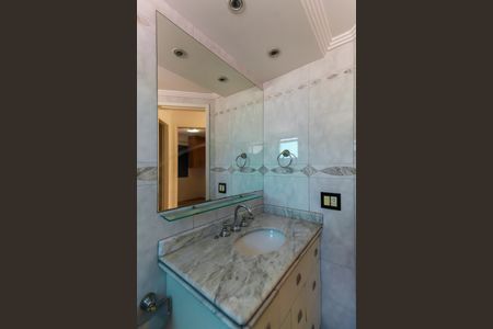 Apartamento à venda com 54m², 2 quartos e 1 vagaBanheiro Social