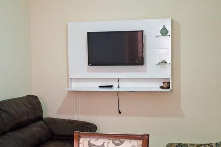 Apartamento para alugar com 65m², 2 quartos e 1 vagaSala