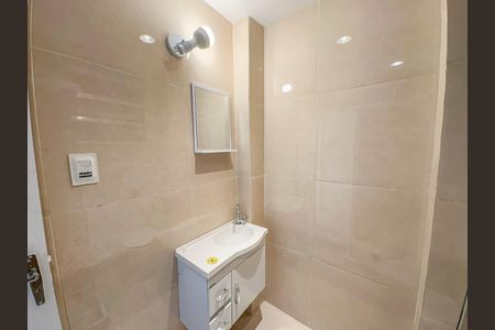 Apartamento à venda com 37m², 1 quarto e sem vagaBanheiro