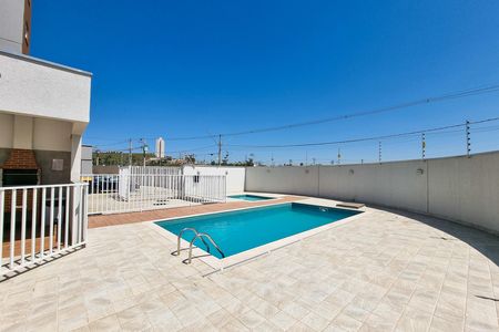 Apartamento para alugar com 60m², 2 quartos e 1 vagaÁrea comum - Piscina