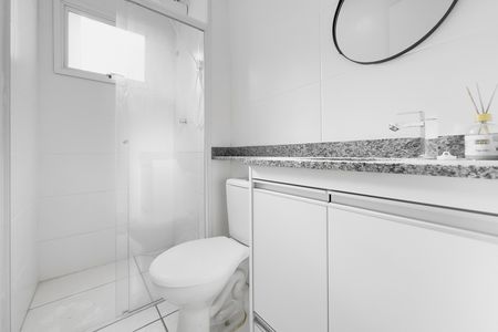 Apartamento para alugar com 60m², 2 quartos e 1 vaga Apartamento para alugar com 60m², 2 quartos e 1 vagaBanheiro