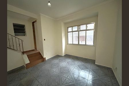 Sala de casa para alugar com 4 quartos, 200m² em Cachambi, Rio de Janeiro