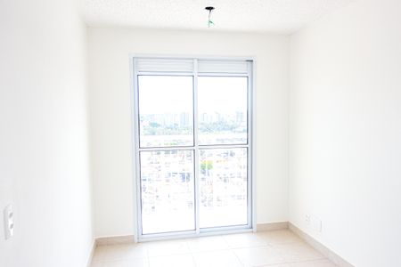 Sala de apartamento para alugar com 1 quarto, 27m² em Jardim Itacolomi, São Paulo