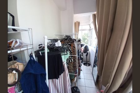 Apartamento para alugar com 70m², 3 quartos e 1 vagaCloset