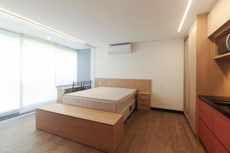 Studio para alugar com 31m², 1 quarto e 1 vaga Studio para alugar com 31m², 1 quarto e 1 vagaStudio