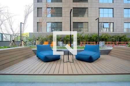 Studio para alugar com 31m², 1 quarto e 1 vaga Studio para alugar com 31m², 1 quarto e 1 vagaÁrea comum - Piscina