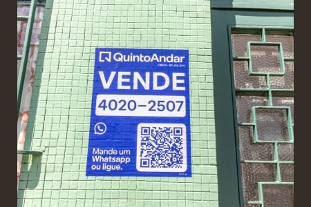 Casa à venda com 248m², 3 quartos e 2 vagasPlaquinha