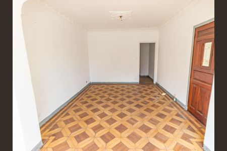 Sala de casa à venda com 3 quartos, 248m² em Vila Bertioga, São Paulo