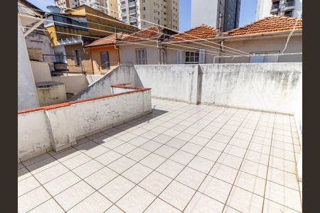 Casa à venda com 248m², 3 quartos e 2 vagasQuintal