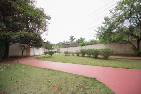 Apartamento à venda com 153m², 4 quartos e 2 vagasÁrea comum - Caminhada