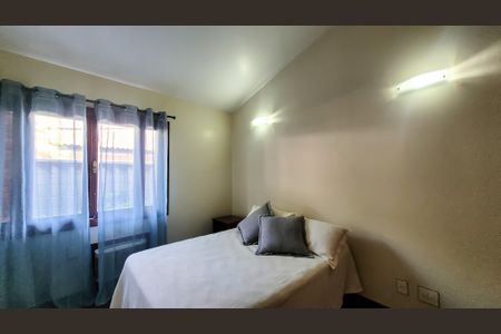 Casa de condomínio à venda com 350m², 4 quartos e 4 vagas Casa de condomínio à venda com 350m², 4 quartos e 4 vagasSuite 1