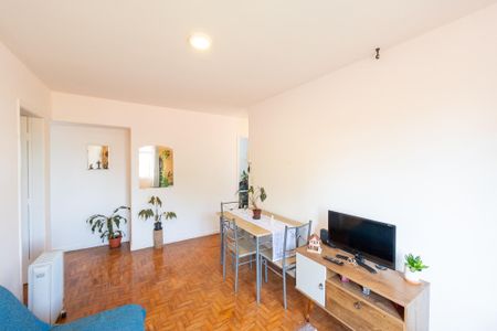 Apartamento à venda com 42m², 1 quarto e sem vaga Apartamento à venda com 42m², 1 quarto e sem vagaSala