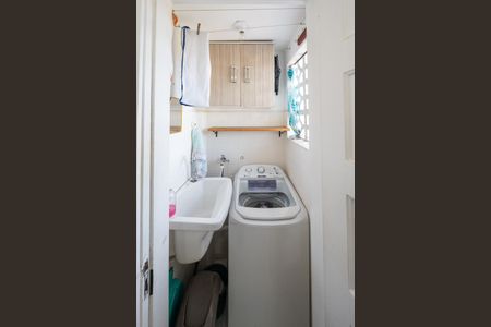 Apartamento à venda com 42m², 1 quarto e sem vaga Apartamento à venda com 42m², 1 quarto e sem vagaLavanderia