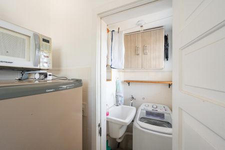 Apartamento à venda com 42m², 1 quarto e sem vaga Apartamento à venda com 42m², 1 quarto e sem vagaLavanderia