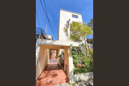 Apartamento à venda com 42m², 1 quarto e sem vaga Apartamento à venda com 42m², 1 quarto e sem vagaFachada