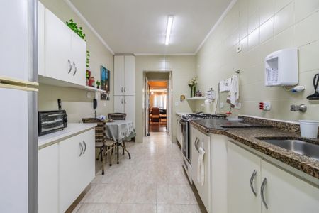 Apartamento à venda com 143m², 3 quartos e 2 vagasCozinha